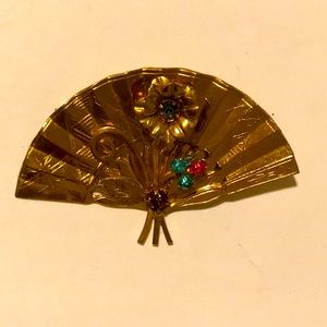 Vintage 1940s Goldbrass Coro Fan Brooch